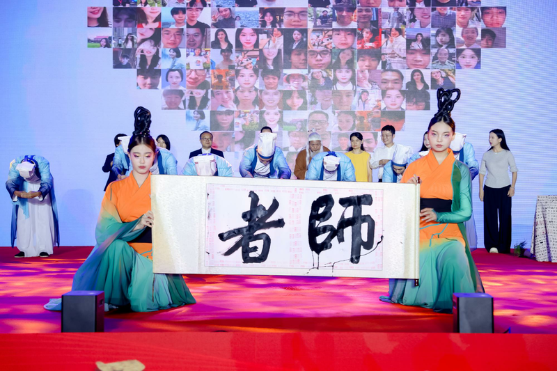 1759221838006016938.png 16.png