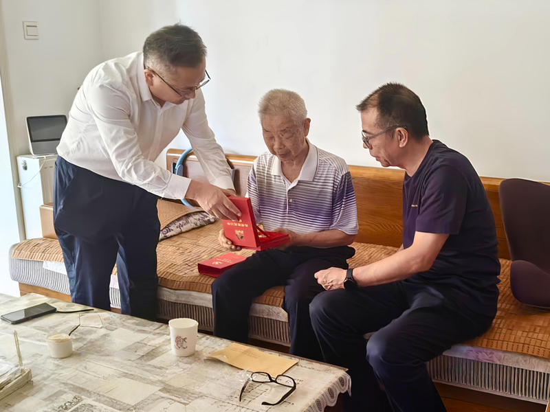 1751461422667037078.jpg 2.jpg